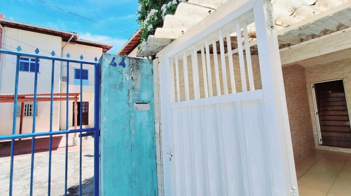 Abaete - Aconchego Na Rua Da Praia De Itapua! Salvador Ngoại thất bức ảnh
