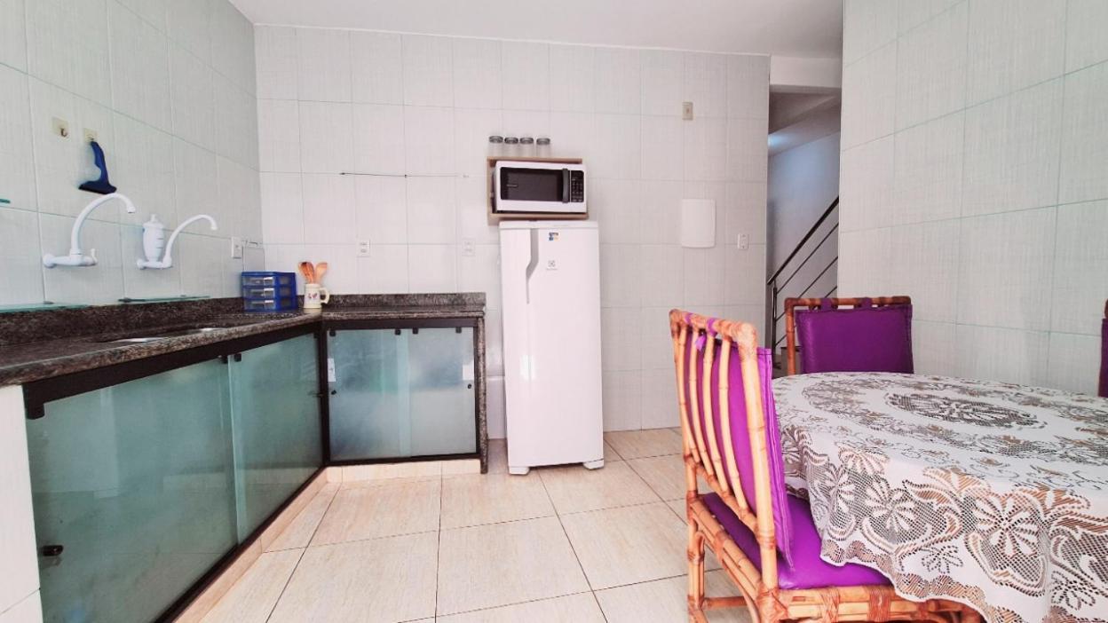 Abaete - Aconchego Na Rua Da Praia De Itapua! Salvador Ngoại thất bức ảnh